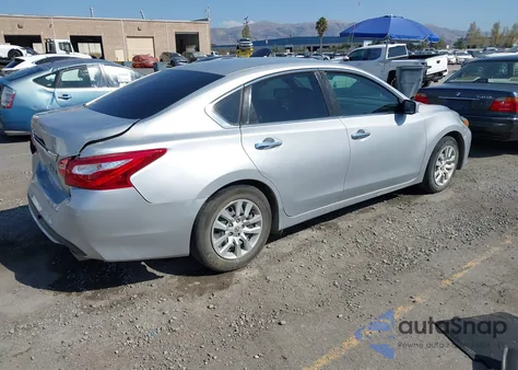 2016 Nissan Altima 2.5/2.5 S/2.5 Sl/2.5 Sr/2.5 Sv из США, поврежденный, VIN 1N4AL3AP8GC261786